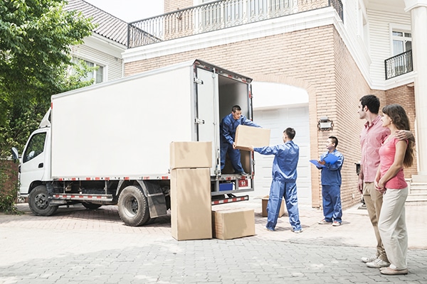 Impressive Perks Of Hiring Professional Packers and Movers